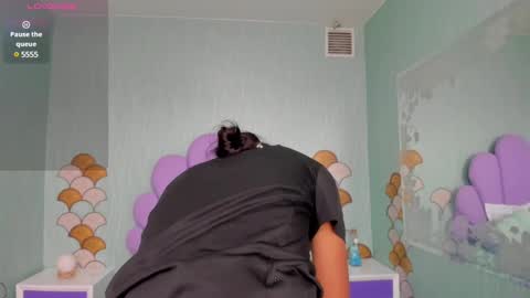    online show from 6, 1, 2025