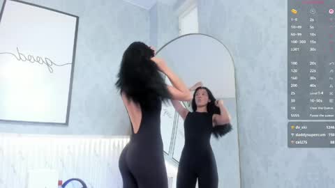 Snapshot of isa_little4u chatting on 11, 5, 2026 online show from 11, 5, 2026