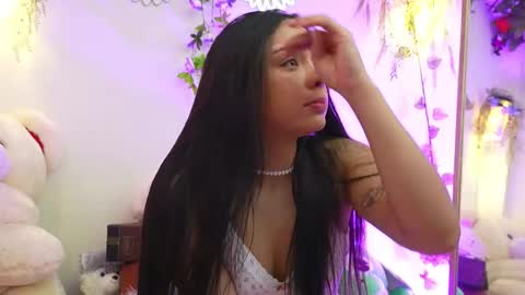 Isabella        online show from 28, 11, 2025