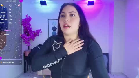 Snapshot of isa_reel chatting on 17, 5, 2026 ISA online show from 17, 5, 2026