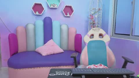 Snapshot of isaa_skinnyy chatting on 16, 4, 2026 Isaa Skinny online show from 16, 4, 2026
