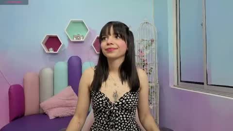 Snapshot of isaa_skinnyy chatting on 27, 4, 2026 Isaa Skinny online show from 27, 4, 2026