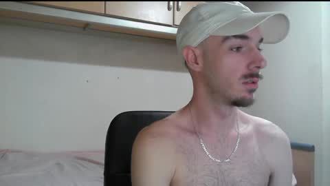 Snapshot of isaac99c chatting on 6, 5, 2026 Isaac99c online show from 6, 5, 2026