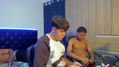 isaac_master77 online show from 7, 11, 2025