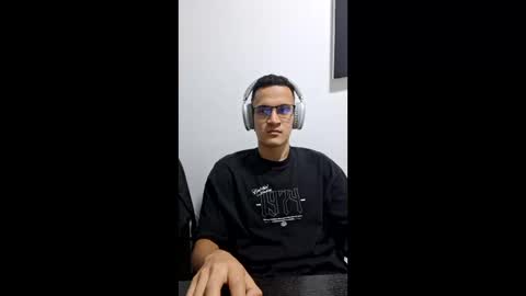 Snapshot of isaac_winter_ chatting on 5, 3, 2026 Isaac online show from 5, 3, 2026