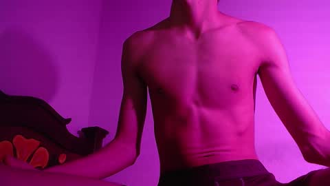 isaac online show from 5, 1, 2025