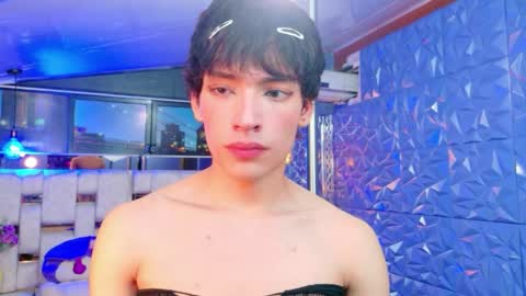 Snapshot of isaacnova chatting on 30, 4, 2026 isaacnova online show from 30, 4, 2026