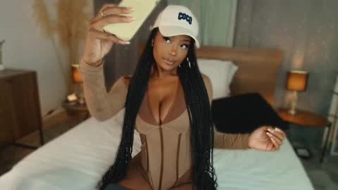 Snapshot of isaacoleman chatting on 10, 11, 2025 Isaa Coleman online show from 10, 11, 2025