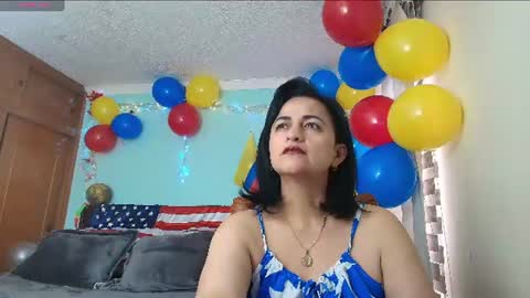 Snapshot of isabeel_sofia01 chatting on 13, 6, 2026 Isabeel Sofia online show from 13, 6, 2026