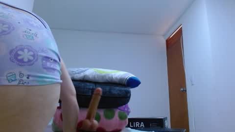 Snapshot of isabel_24_gil chatting on 10, 5, 2026 isabel online show from 10, 5, 2026
