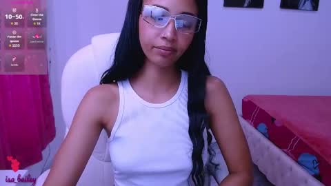 Snapshot of isabel_bailey chatting on 30, 5, 2026 isabel online show from 30, 5, 2026