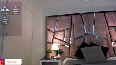 Isabel online show from 28, 1, 2025