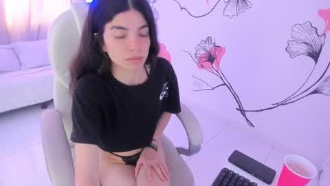 isabela_fiorelli online show from 11, 3, 2025