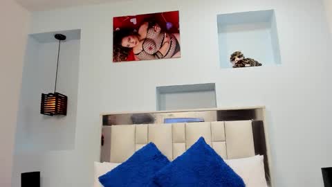 Snapshot of isabela_parkerr chatting on 17, 9, 2025 Mommy Isa online show from 17, 9, 2025