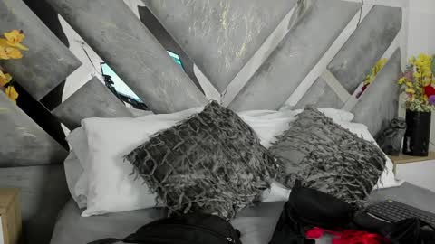 Mommy Isa online show from 1, 4, 2026