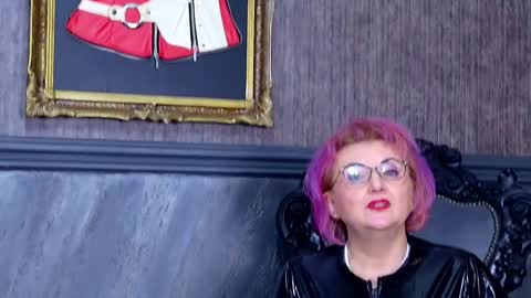 Snapshot of isabelaconte chatting on 7, 1, 2025 Isabella Conte online show from 7, 1, 2025