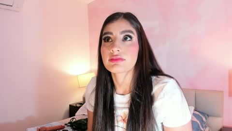 isabelastefano online show from 10, 4, 2026