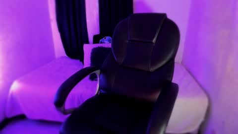 isabella online show from 26, 2, 2026