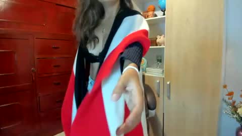 Snapshot of isabella22_1 chatting on 9, 7, 2026 Isabella22 1 online show from 9, 7, 2026