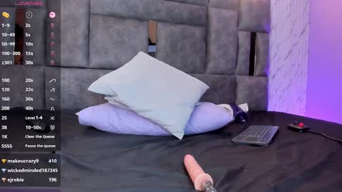 Snapshot of isabella_arias1 chatting on 7, 12, 2024 Isabella Arias online show from 7, 12, 2024