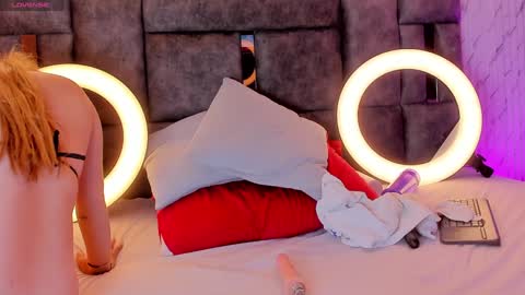 Snapshot of isabella_arias1 chatting on 24, 1, 2025 Isabella Arias online show from 24, 1, 2025