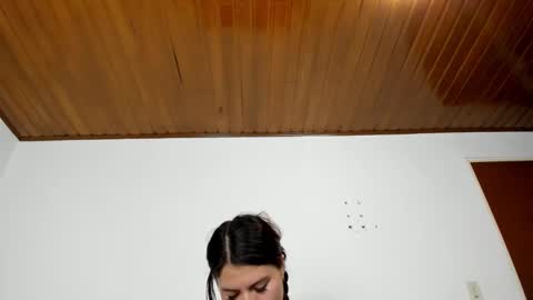 Snapshot of isabella_jaramillo chatting on 11, 11, 2025 isabella_jaramillo online show from 11, 11, 2025