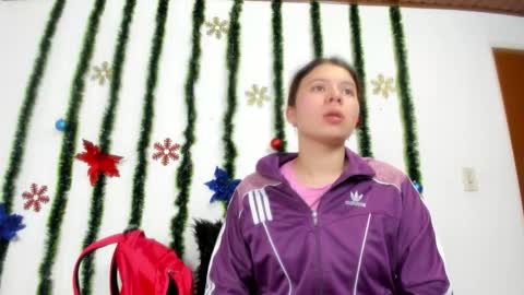 Snapshot of isabella_jaramillo chatting on 26, 11, 2025 isabella_jaramillo online show from 26, 11, 2025