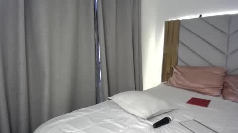 Snapshot of isabella_m_ chatting on 18, 3, 2026 Isabella online show from 18, 3, 2026