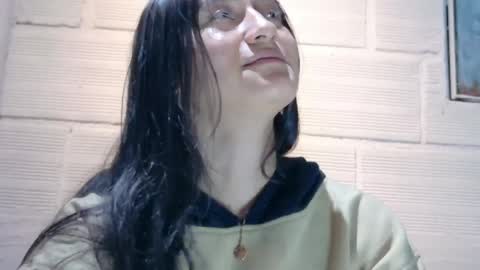 Isabella Nowa online show from 21, 5, 2026