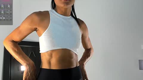 Snapshot of isabella_savina chatting on 4, 12, 2024 Isabella online show from 4, 12, 2024