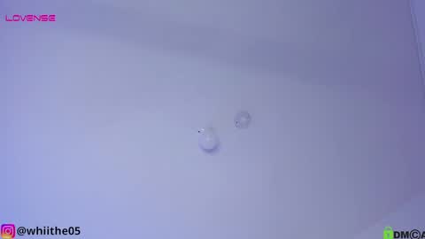 Isabella White online show from 24, 1, 2025