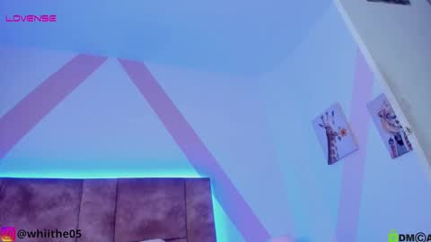 Isabella White online show from 7, 2, 2025