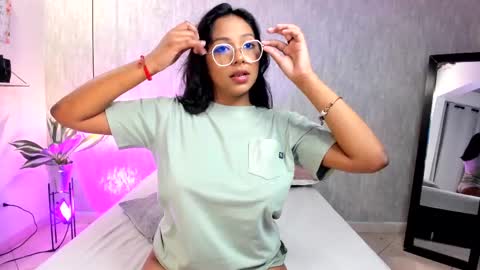 isabella zc online show from 10, 2, 2025