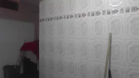 isabellaa_hills_ online show from 27, 11, 2025