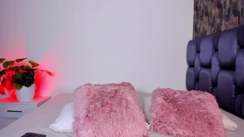 Snapshot of isabellaangeel chatting on 19, 4, 2026 ISABELLA online show from 19, 4, 2026