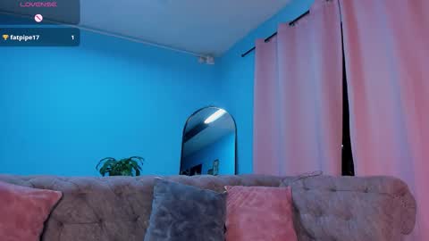 Snapshot of isabellabroms21 chatting on 4, 3, 2026 v online show from 4, 3, 2026