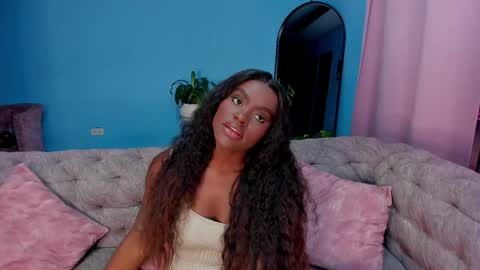 Snapshot of isabellabroms21 chatting on 15, 4, 2026 v online show from 15, 4, 2026