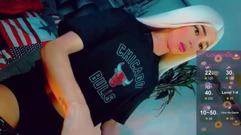isabellagirs online show from 15, 5, 2026
