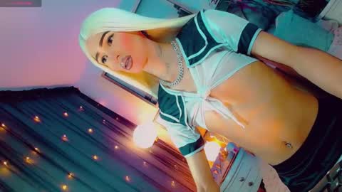 isabellagirs online show from 21, 5, 2026
