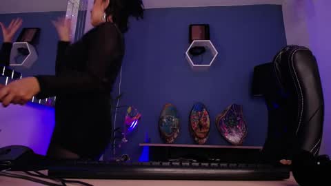 Snapshot of isabellamontier chatting on 9, 3, 2025 Isabella Montier online show from 9, 3, 2025