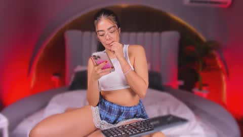 Snapshot of isabellax21 chatting on 10, 2, 2026 Isa online show from 10, 2, 2026