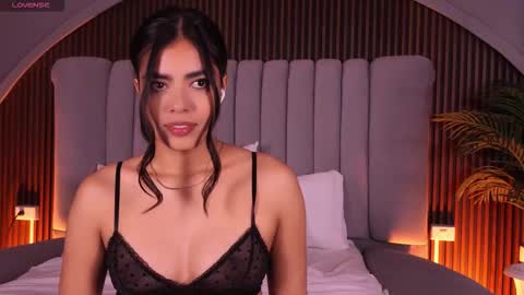 Snapshot of isabellax21 chatting on 27, 3, 2026 Isa online show from 27, 3, 2026