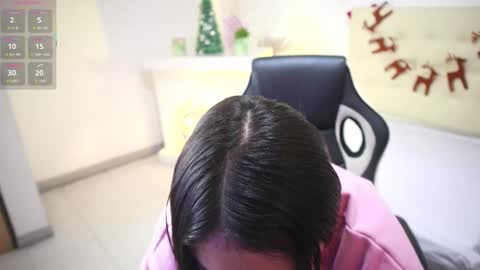   online show from 18, 12, 2025