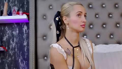 IsabelleEthan online show from 22, 2, 2025