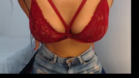 Snapshot of isabellla_grenz chatting on 23, 12, 2024 Isabella online show from 23, 12, 2024