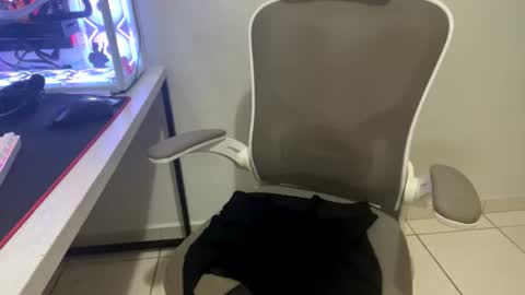 isabelly08ty online show from 24, 7, 2026