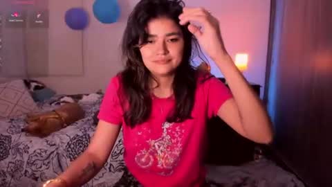 Snapshot of isabelprietoo chatting on 2, 7, 2026 Isa online show from 2, 7, 2026