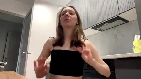 Snapshot of isabelvonseeger chatting on 27, 4, 2026 I am Maxine ntmu online show from 27, 4, 2026