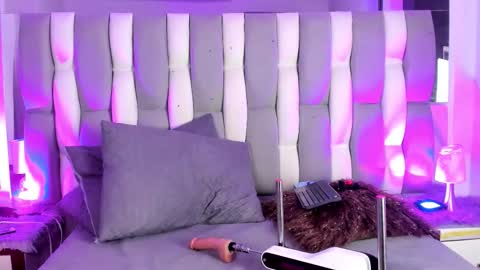 Isa online show from 25, 10, 2025