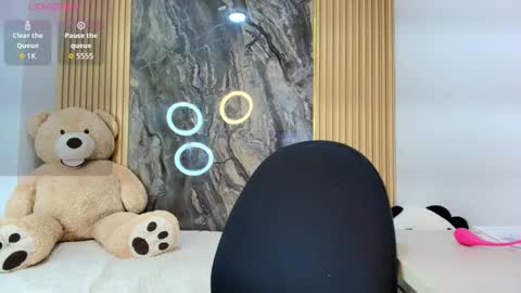 Snapshot of isadora_14 chatting on 20, 2, 2026 ISADORA online show from 20, 2, 2026